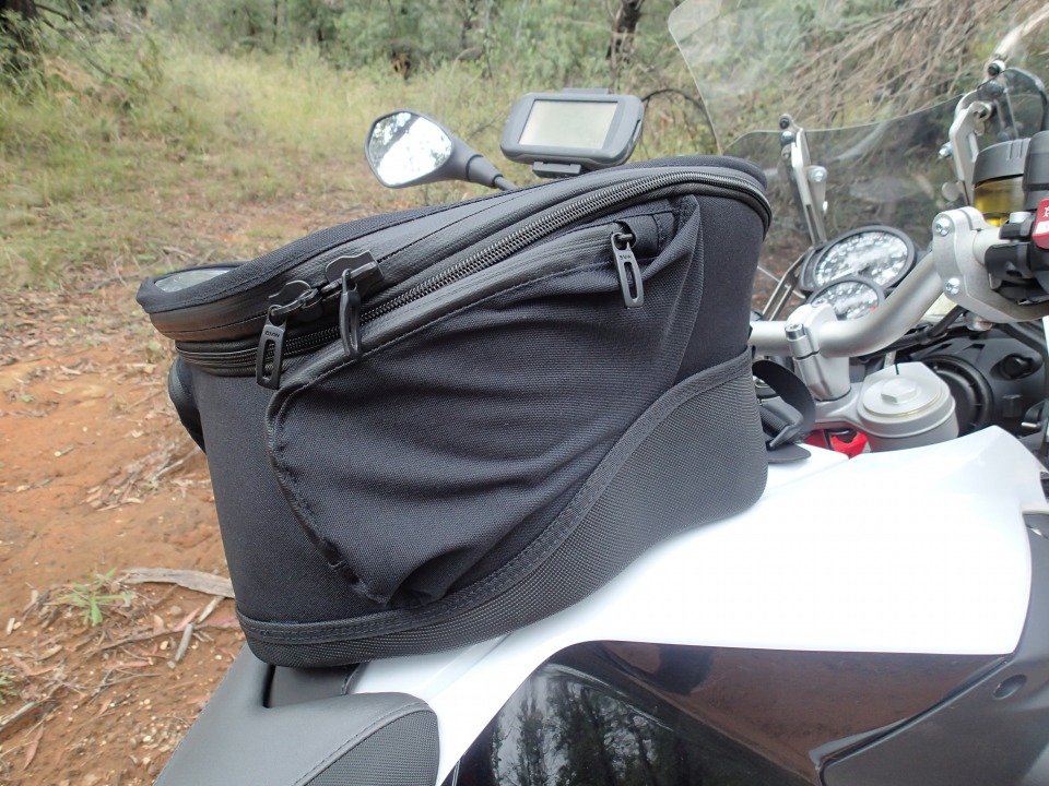 Review BMW Tank Bag On Her Bike